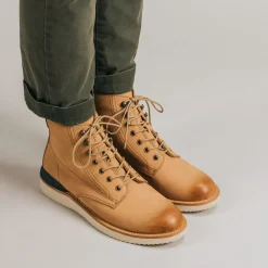 TAFT Taft 365|Taft 365 Boots>Model 004 Boot In Beige