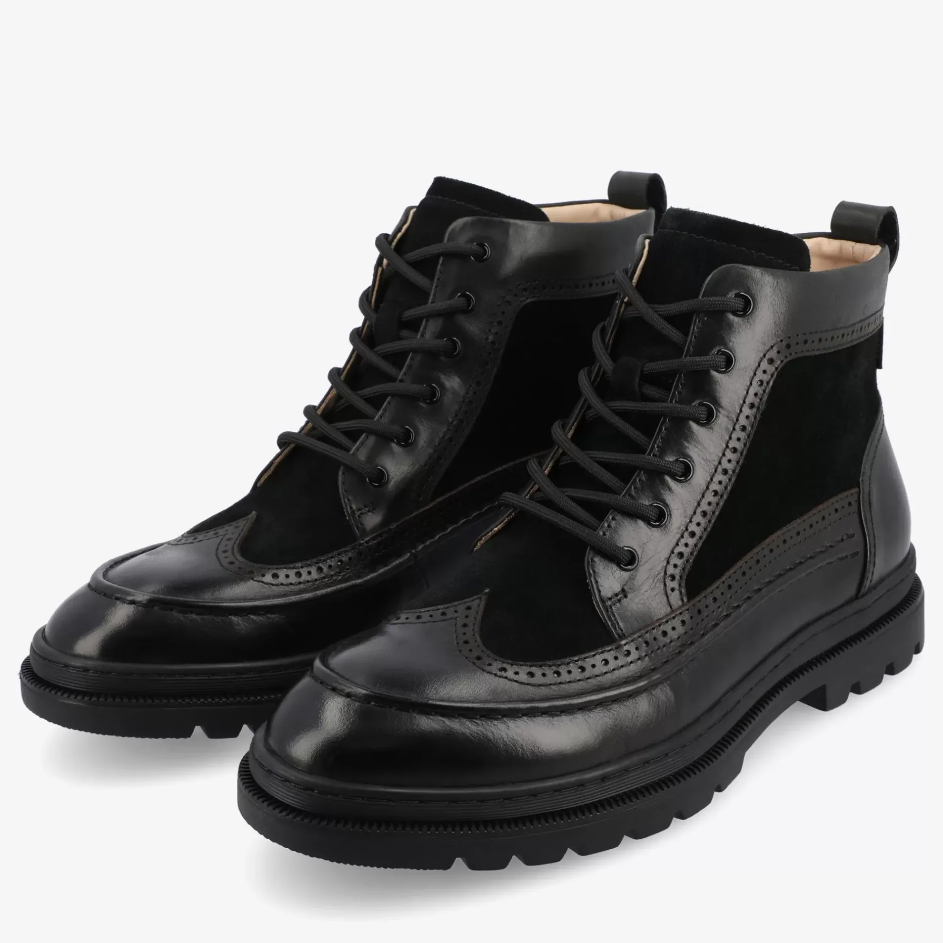 TAFT Taft 365|Taft 365 Boots>Model 008 Boot In Black
