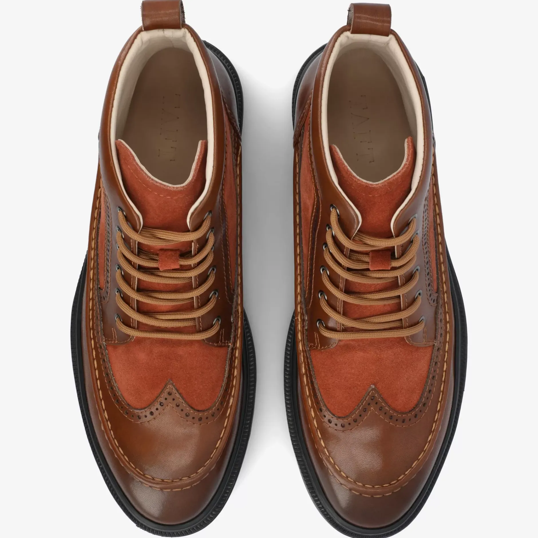 TAFT Taft 365|Taft 365 Boots>Model 008 Boot In Honey
