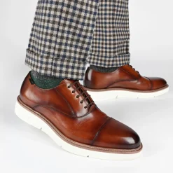 TAFT Taft 365|Taft 365 Shoes>Model 102 Shoe In Honey