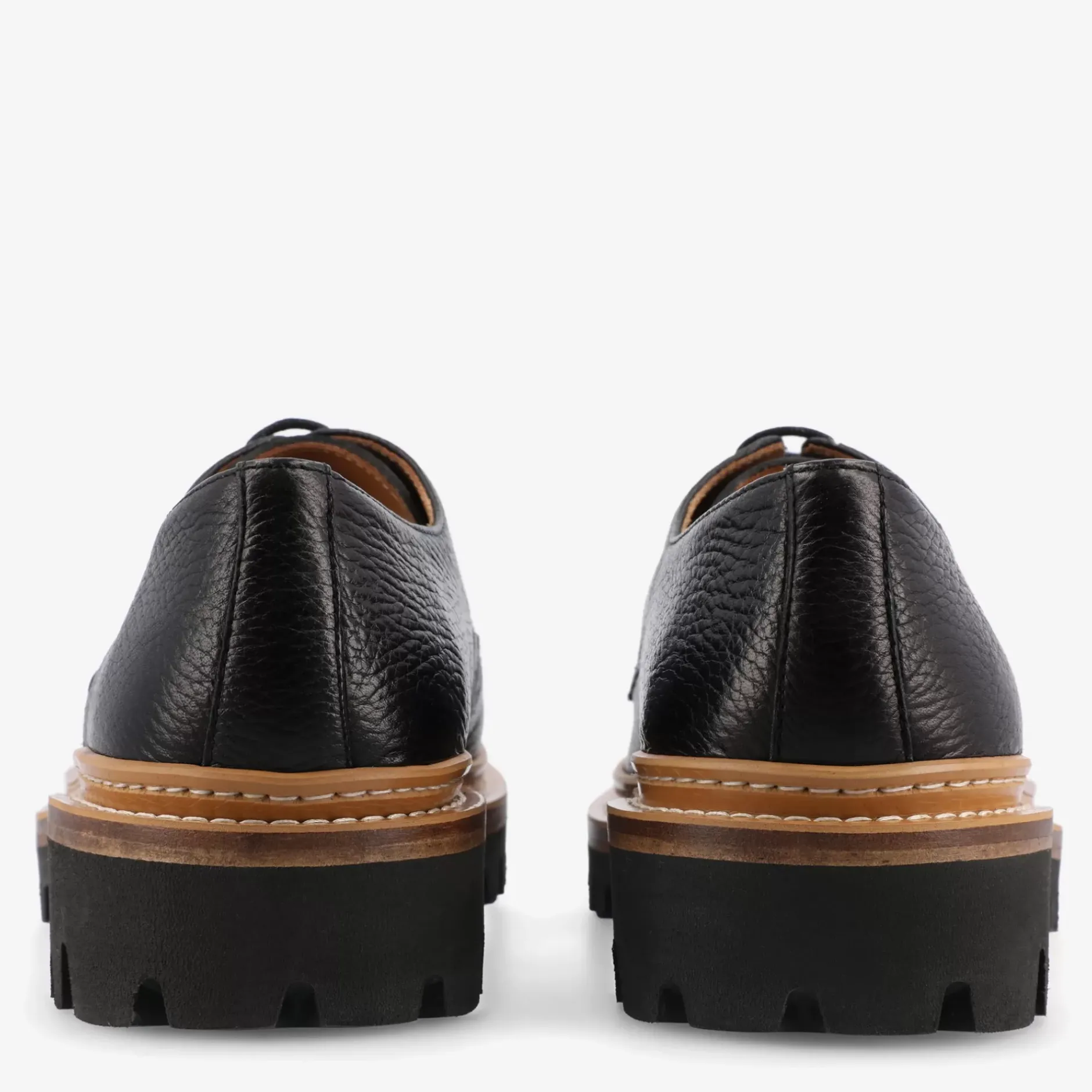 TAFT Shoes>The Country Derby In Black - Deerskin Shoe |