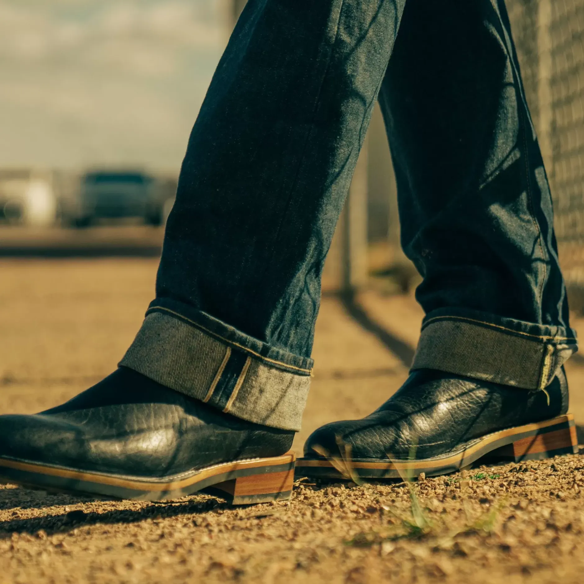 TAFT Taft Stitchdown|Chelsea Boots>The Legion Boot In Black Bison Leather |