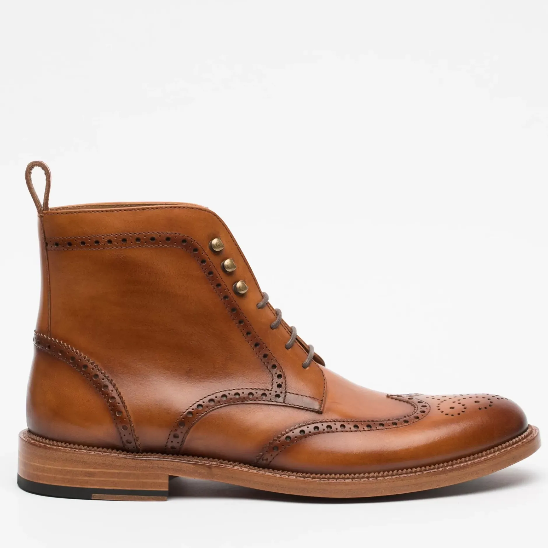 TAFT Boots>The Mack Boot In Burnt Honey Vachetta Leather |