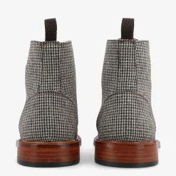 TAFT Boots>The Smith Boot In Honey - Moc Toe Boot |